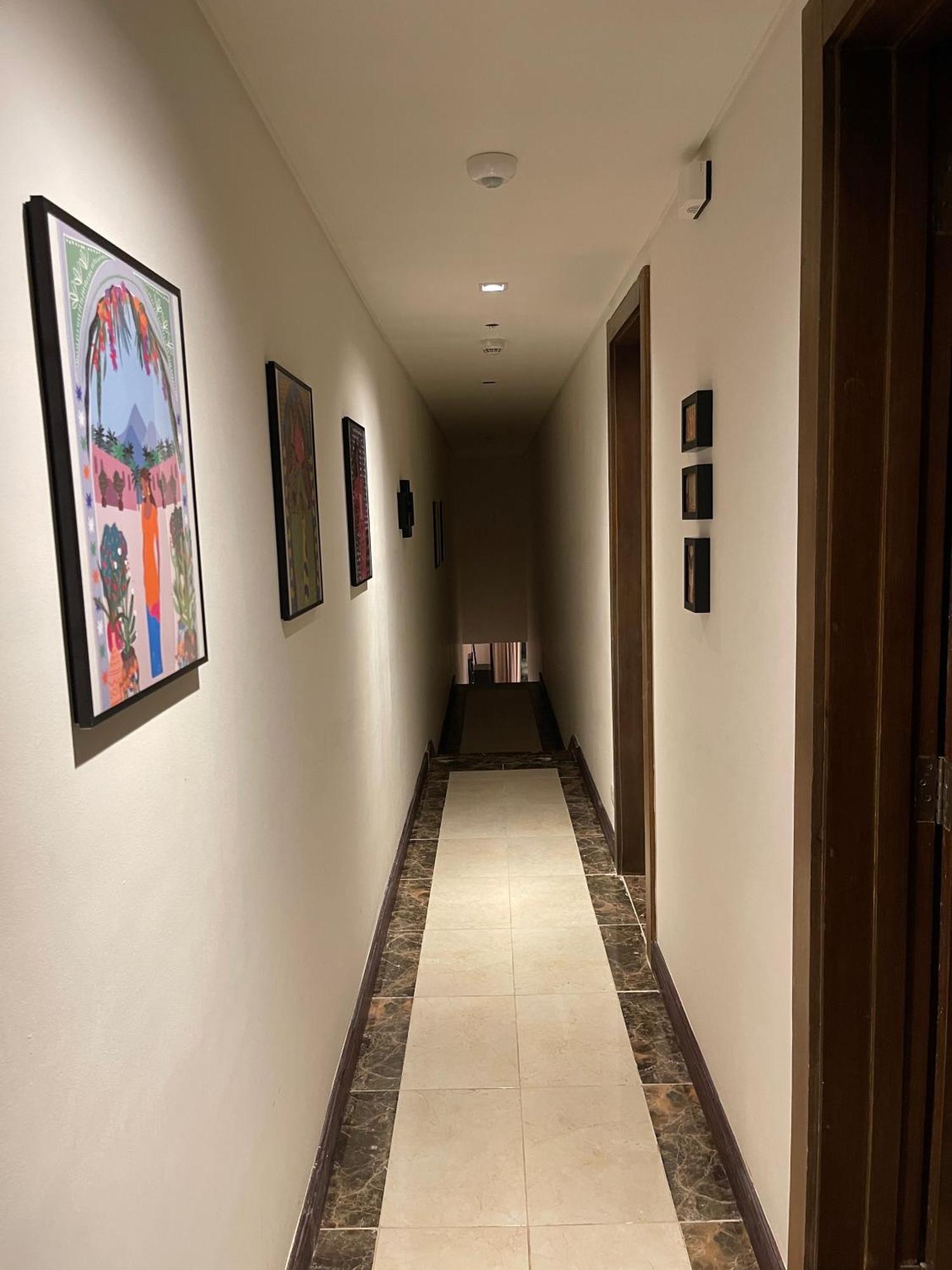 Happy Vacation Duplex, New Apartment *